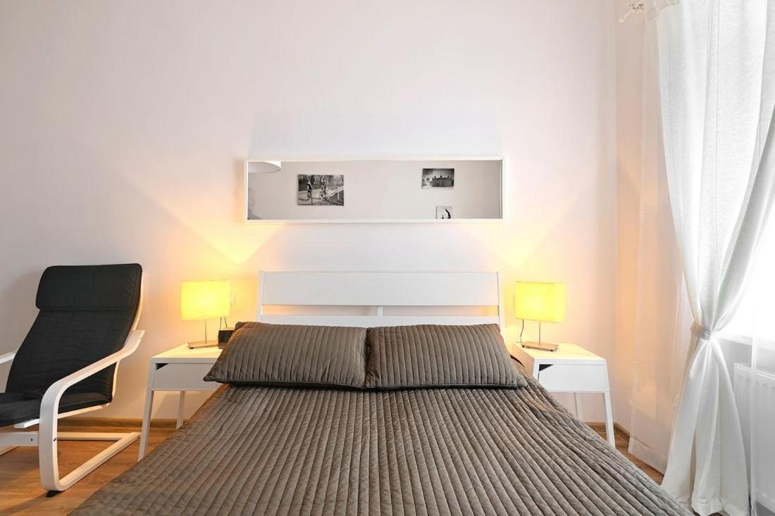 Cosy Apartment クラクフ エクステリア 写真